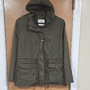 Lesno Women's Utility Jacket in Olive Green
